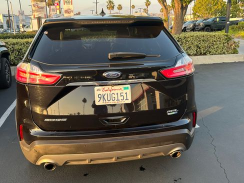 Used 2020 Ford Edge SEL AWD/4WD image 16