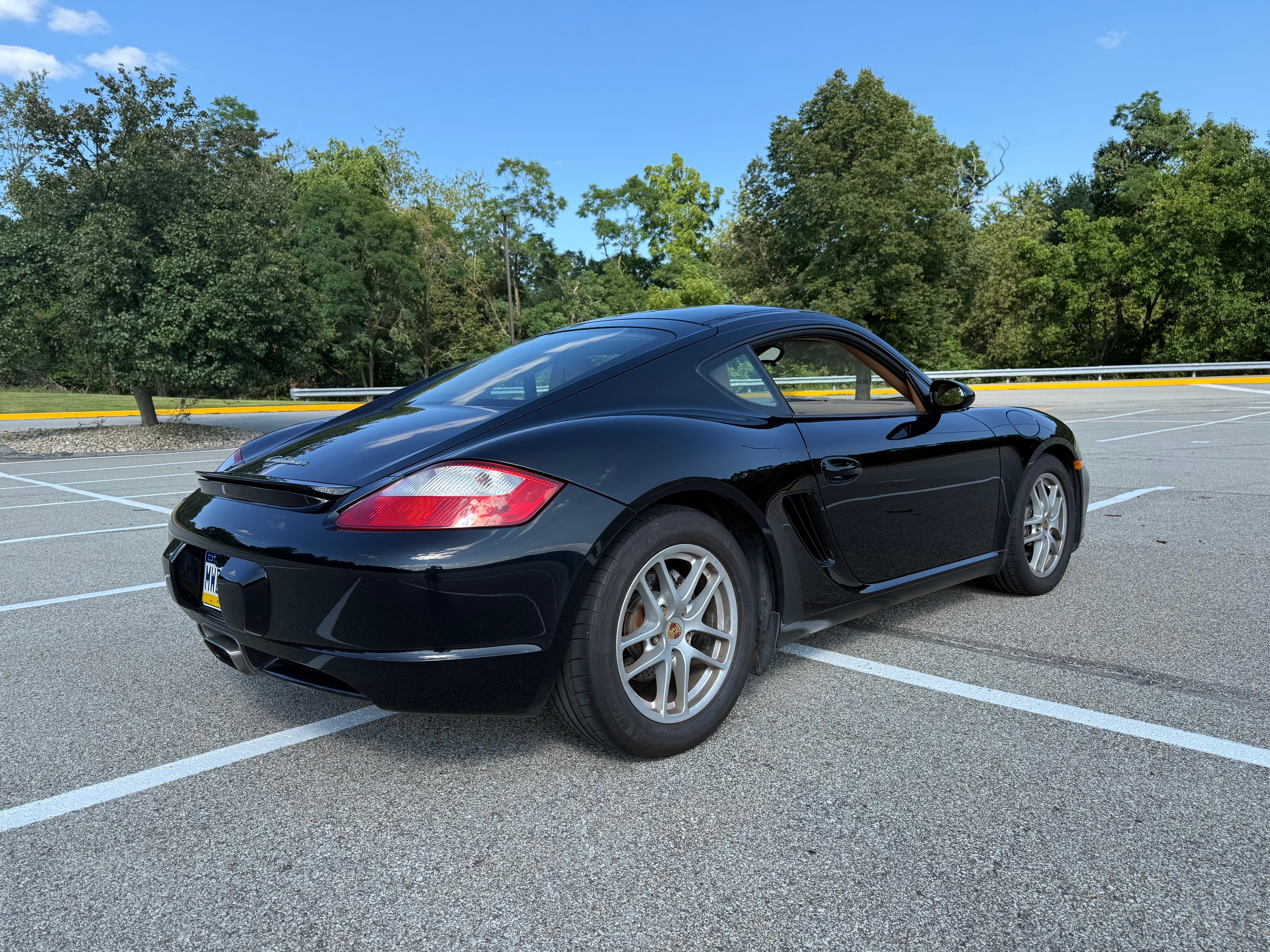 Used 2007 Porsche Cayman RWD image 11