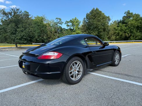 Used 2007 Porsche Cayman RWD image 11