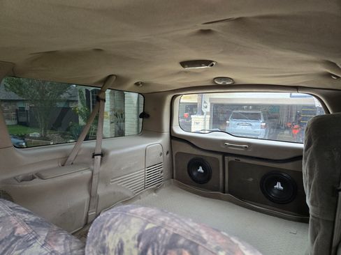 Used 2004 Ford Excursion Limited image 13