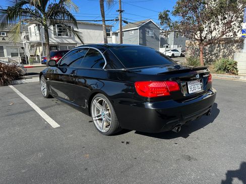 Used 2013 BMW 335is Convertible image 5