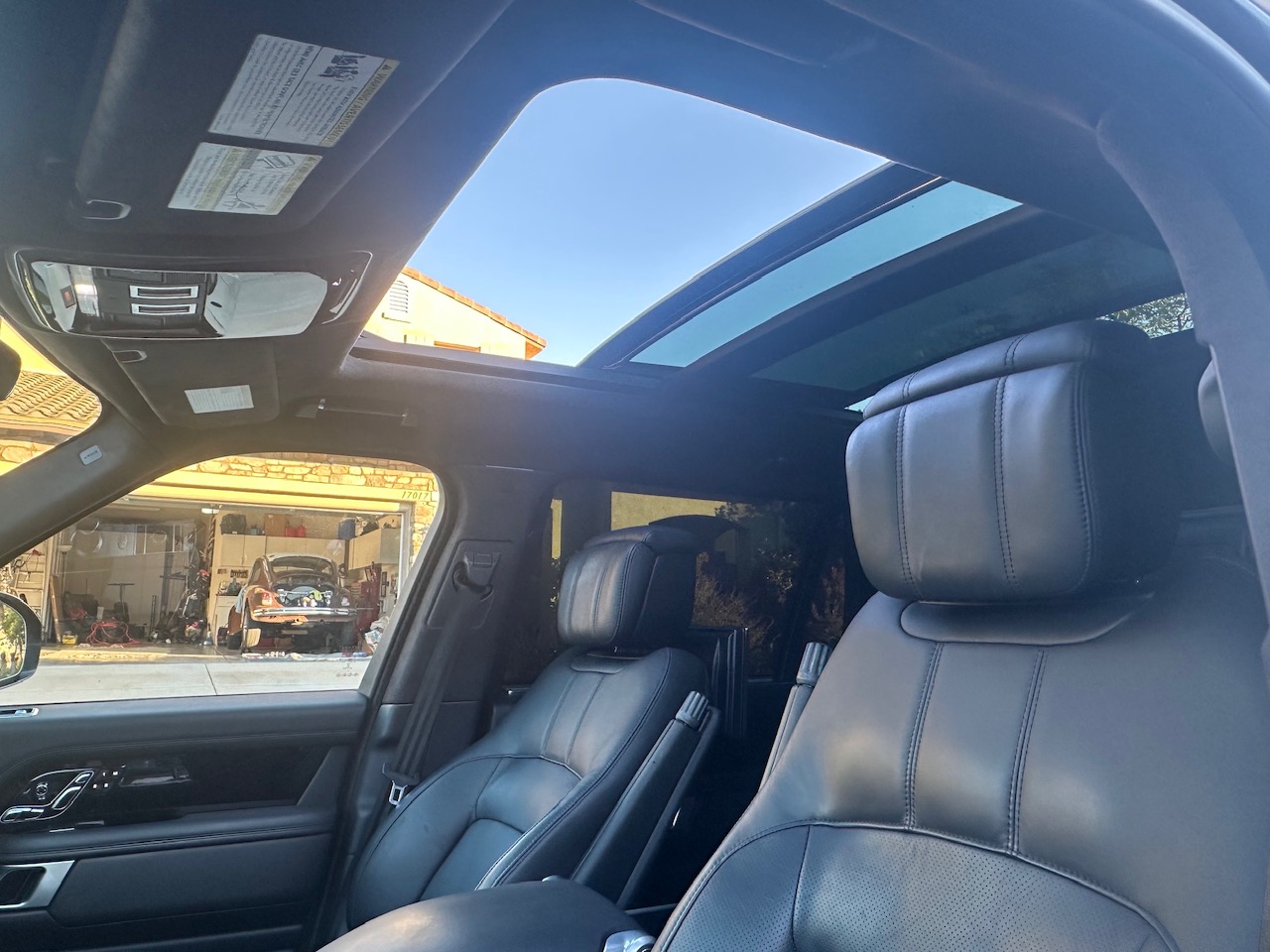 Used 2019 Land Rover Range Rover Long Wheelbase Supercharged AWD/4WD image 17