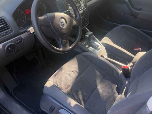 Used 2009 Volkswagen Jetta S image 5