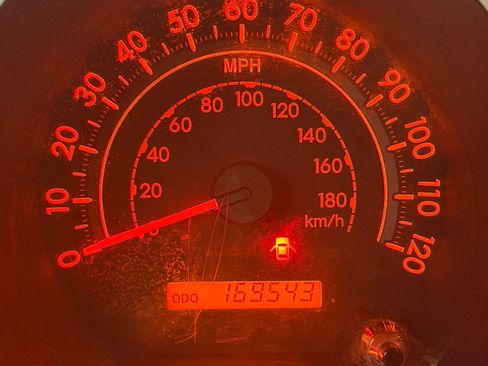 Used 2012 Toyota Tundra 4x4 CrewMax w/ Tow Pkg image 10