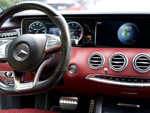 Used 2017 Mercedes-Benz S 63 AMG 4MATIC Cabriolet image 30