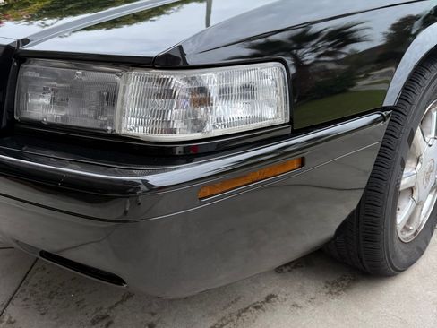 Used 2002 Cadillac Eldorado Touring w/ Preffered Equipment Group FWD image 11