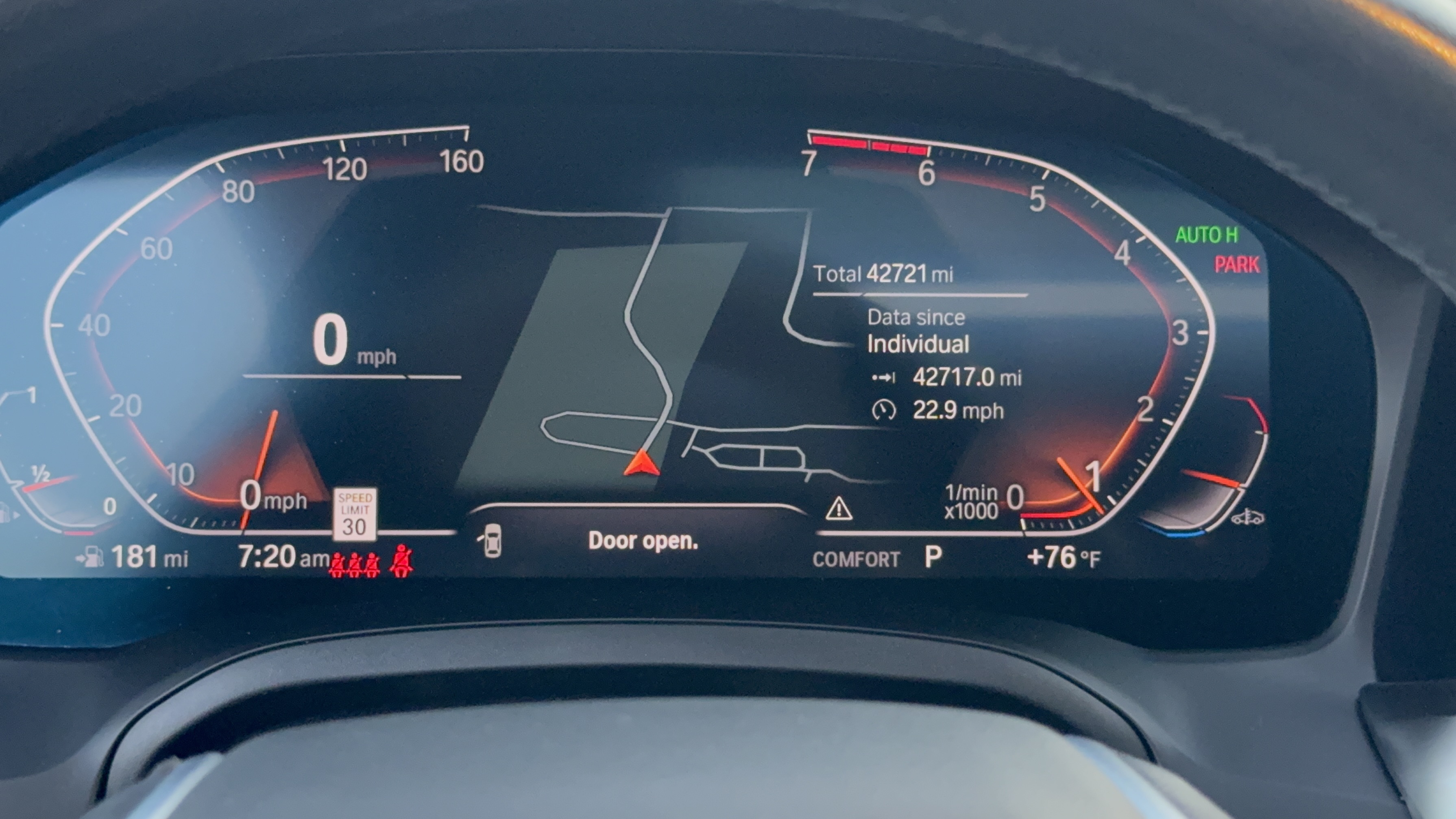 Used 2022 BMW 330i Sedan w/ Driving Assistance Package RWD image 15