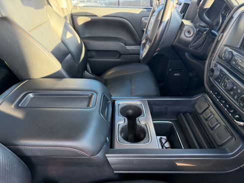 Used 2015 GMC Sierra 2500 SLT w/ Duramax Plus Package image 21