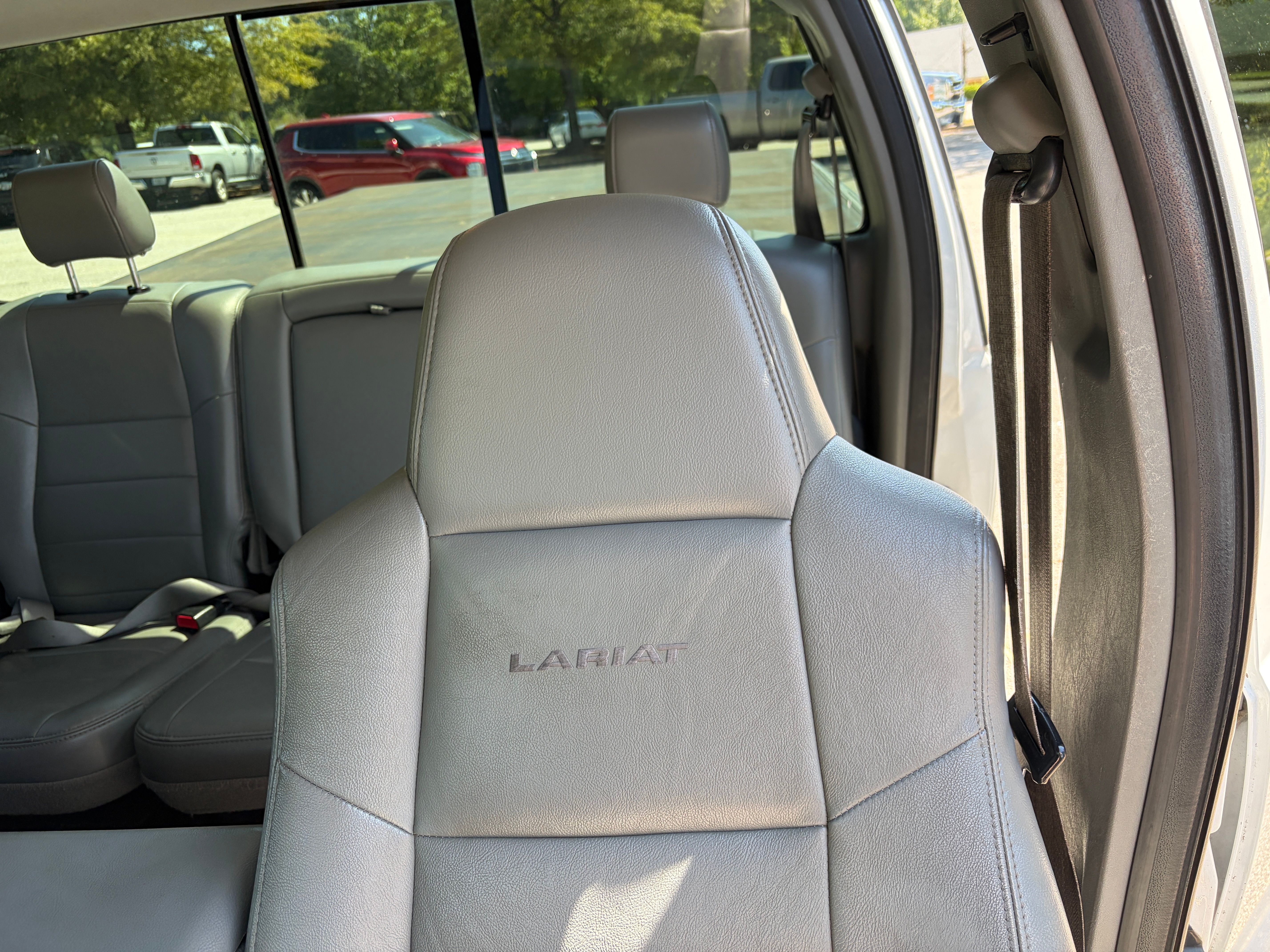 Used 2007 Ford F250 Lariat RWD image 19