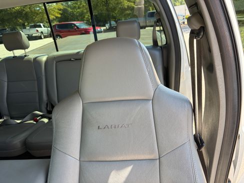 Used 2007 Ford F250 Lariat RWD image 19