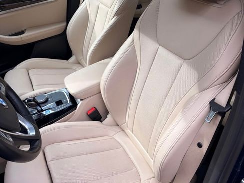 Used 2022 BMW X3 xDrive30i w/ Premium Package image 10