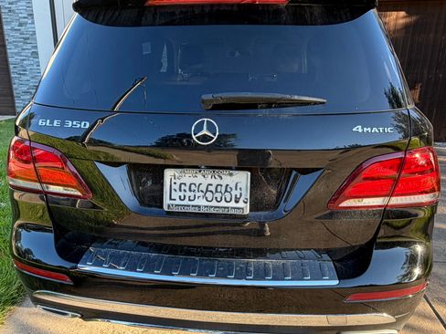 Used 2017 Mercedes-Benz GLE 350 4MATIC image 6