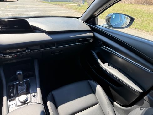 Used 2020 MAZDA MAZDA3 AWD Hatchback image 19