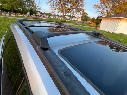 Used 2016 Chevrolet Traverse LT w/ Style and Technology Package image 14