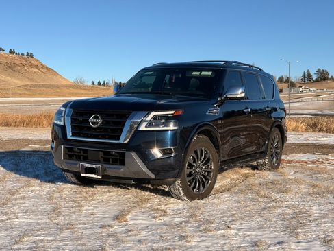 Used 2021 Nissan Armada Platinum w/ Captain's Chairs Package image 12