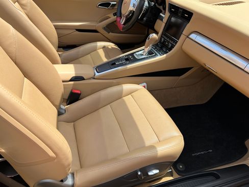 Used 2013 Porsche 911 Carrera image 11