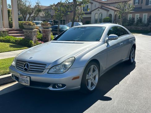 Used 2006 Mercedes-Benz CLS 500 image 10