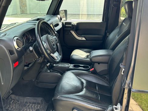 Used 2015 Jeep Wrangler Rubicon image 8