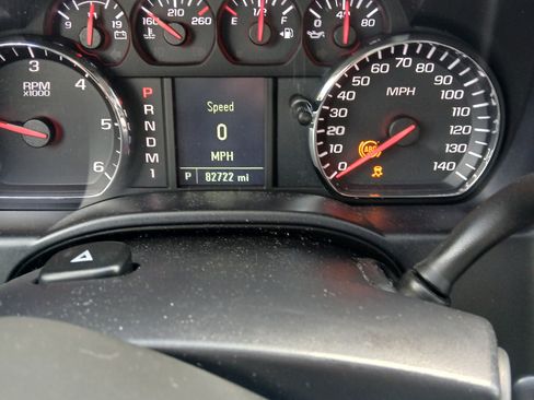 Used 2015 Chevrolet Silverado 3500 W/T w/ Snow Plow Prep Package image 4