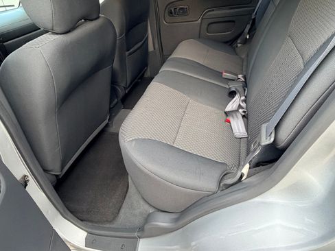 Used 2004 Nissan Xterra XE image 14