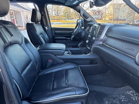 Used 2020 RAM 1500 Limited image 12