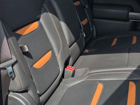 Used 2023 GMC Sierra 2500 AT4 w/ Gooseneck/5TH Wheel Package image 19