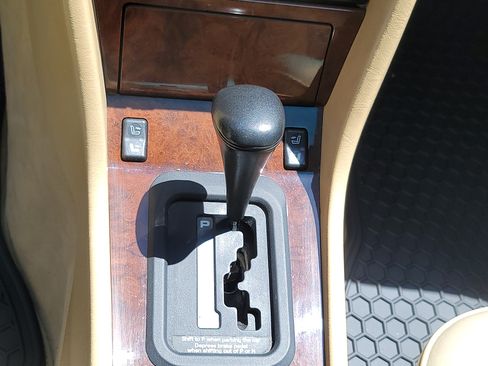 Used 1993 Mercedes-Benz 500 E image 11