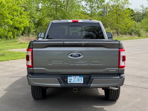 Used 2021 Ford F150 Lariat w/ Equipment Group 502A High AWD/4WD image 8