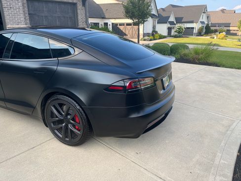 Used 2024 Tesla Model S Plaid AWD/4WD image 6