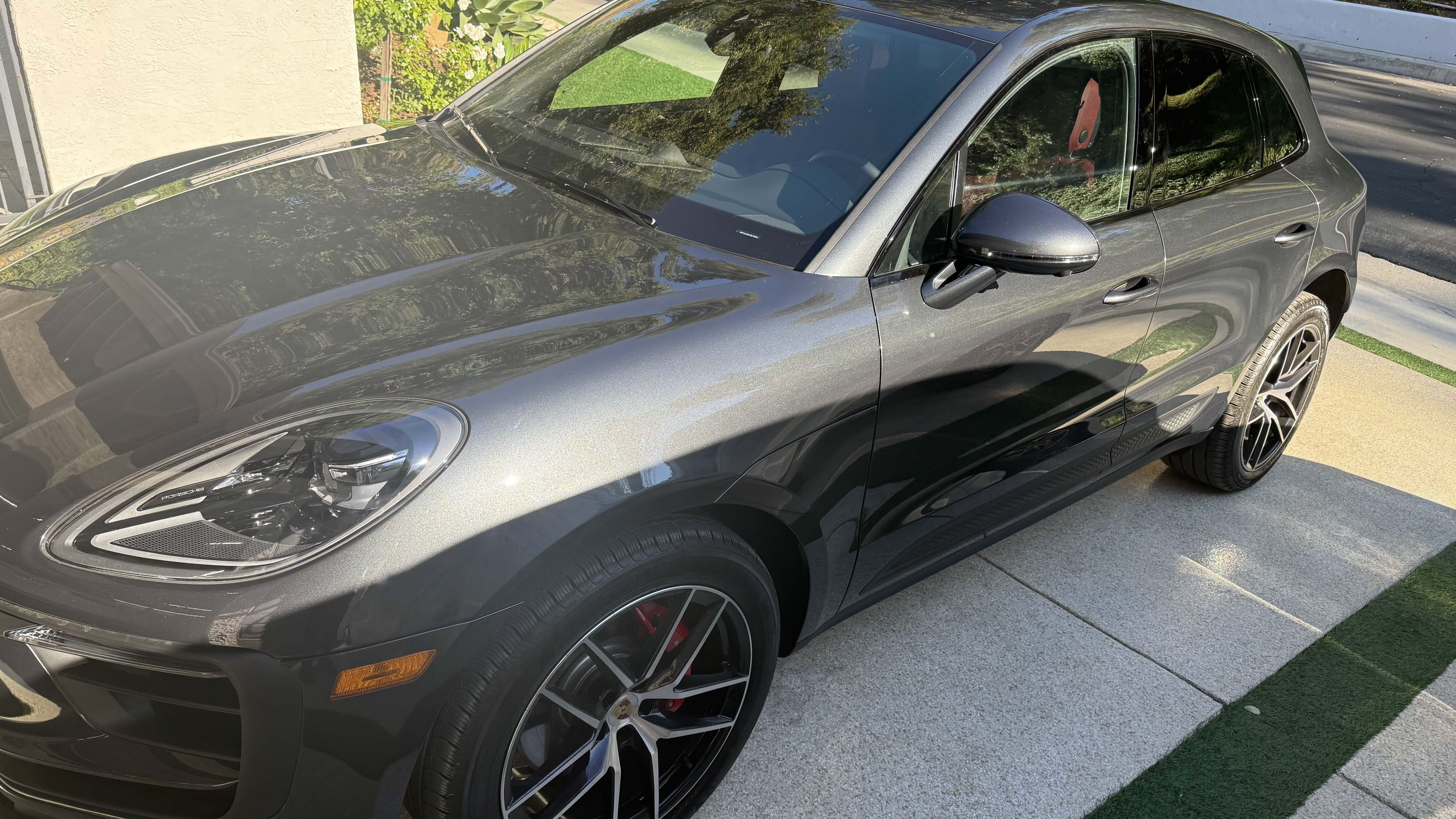 Used 2024 Porsche Macan S AWD/4WD image 4