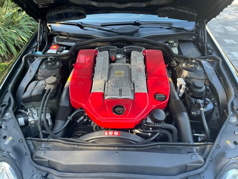 Used 2004 Mercedes-Benz SL 55 AMG image 11