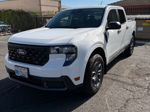 Used 2026 Ford Maverick XLT w/ Equipment Group 301A AWD/4WD image 5