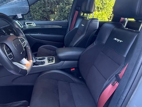 Used 2021 Jeep Grand Cherokee SRT AWD/4WD image 10