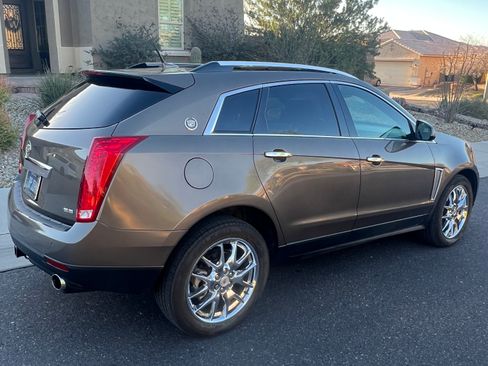 Used 2014 Cadillac SRX Performance w/ Driver Awareness Package image 2