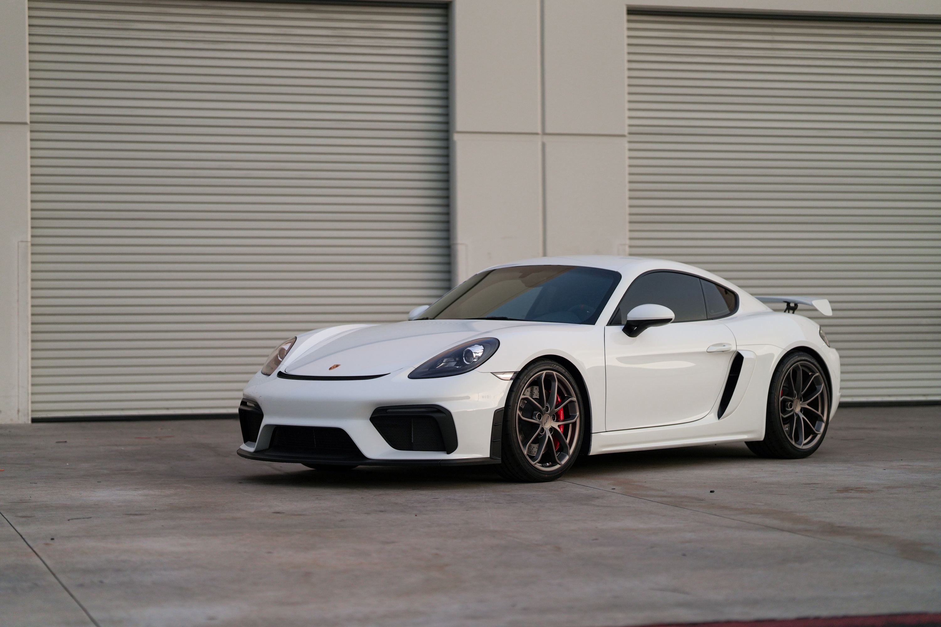 Used 2021 Porsche 718 Cayman GT4 RWD image 10