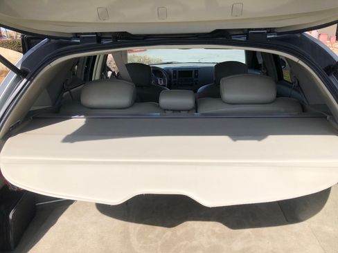 Used 2005 INFINITI FX35 AWD w/ (U01) Technology Pkg image 8