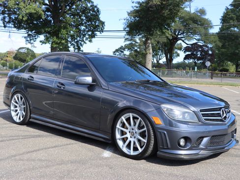 Used 2011 Mercedes-Benz C 63 AMG Sedan image 1