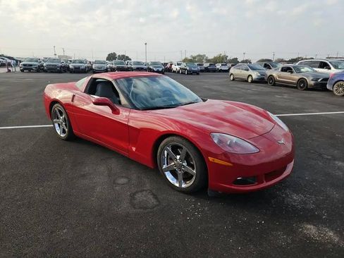 Used 2005 Chevrolet Corvette Coupe w/ Preferred Equipment Group image 2