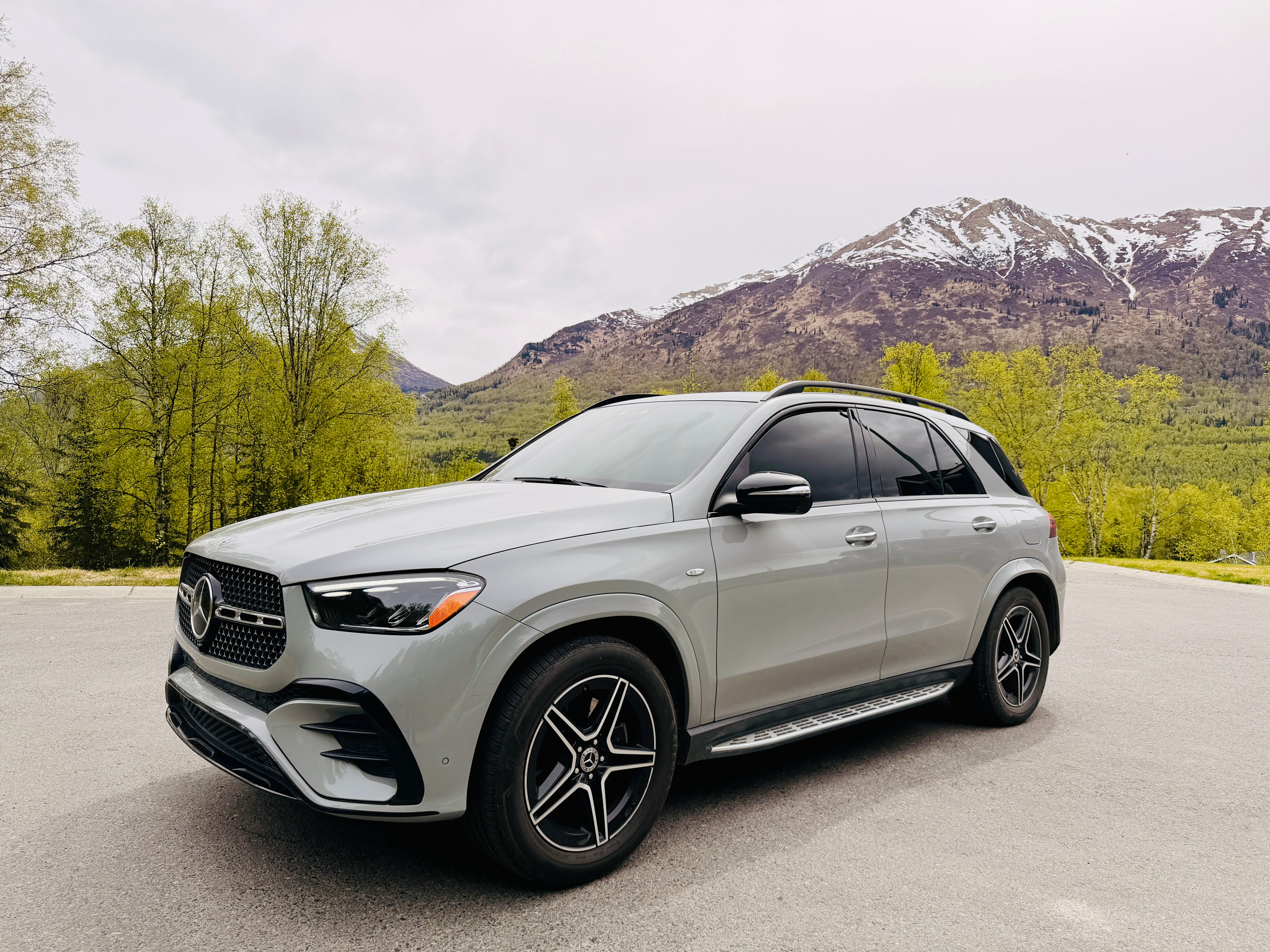 Used 2025 Mercedes-Benz GLE 450e 4MATIC image 5