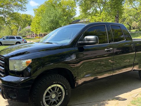 Used 2012 Toyota Tundra 4x4 Double Cab w/ TRD Rock Warrior Pkg image 8