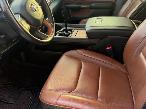 Used 2023 RAM 1500 Limited image 5