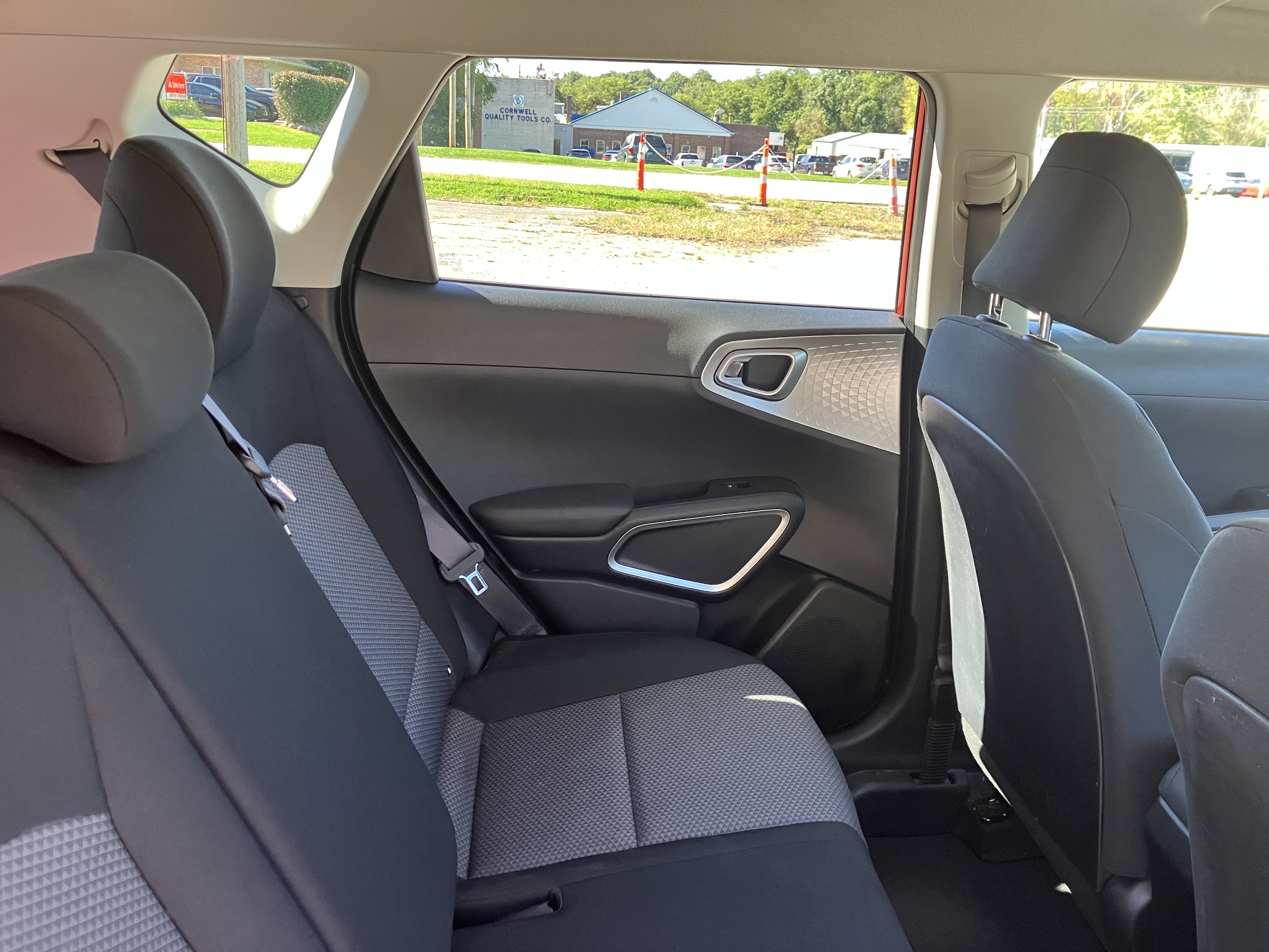 Used 2020 Kia Soul LX FWD image 9