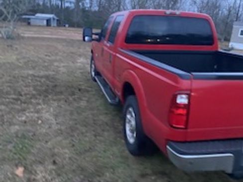 Used 2011 Ford F250 XLT w/ XLT Appearance Pkg RWD image 1