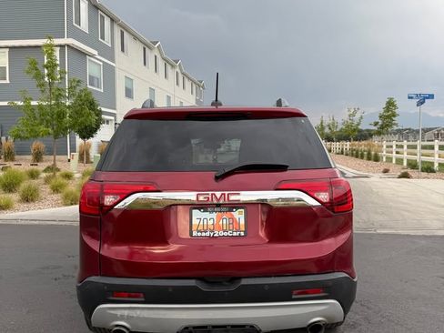 Used 2019 GMC Acadia SLT w/ LPO, Floor Liner Package image 6