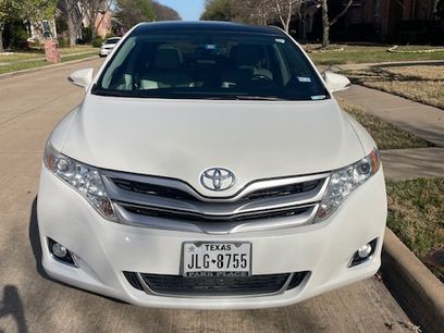 Used 2013 Toyota Venza XLE w/ XLE Premium Pkg