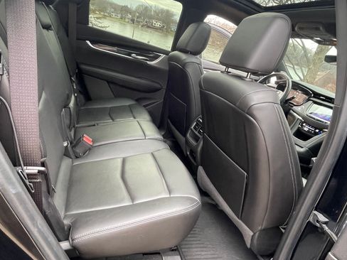 Used 2021 Cadillac XT5 Premium Luxury image 25