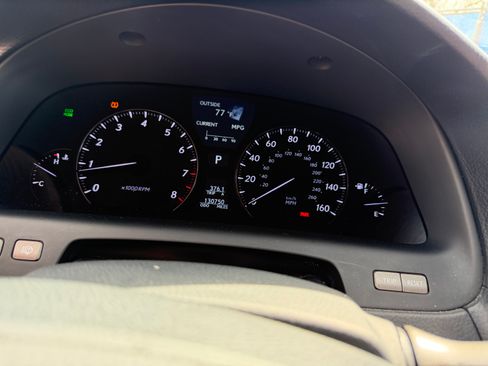 Used 2011 Lexus LS 460 L w/ Luxury Value Edition image 11