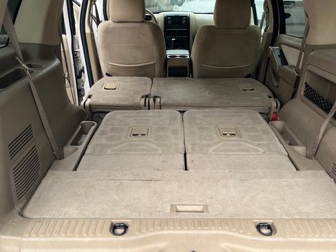 Used 2008 Ford Explorer XLT RWD image 22