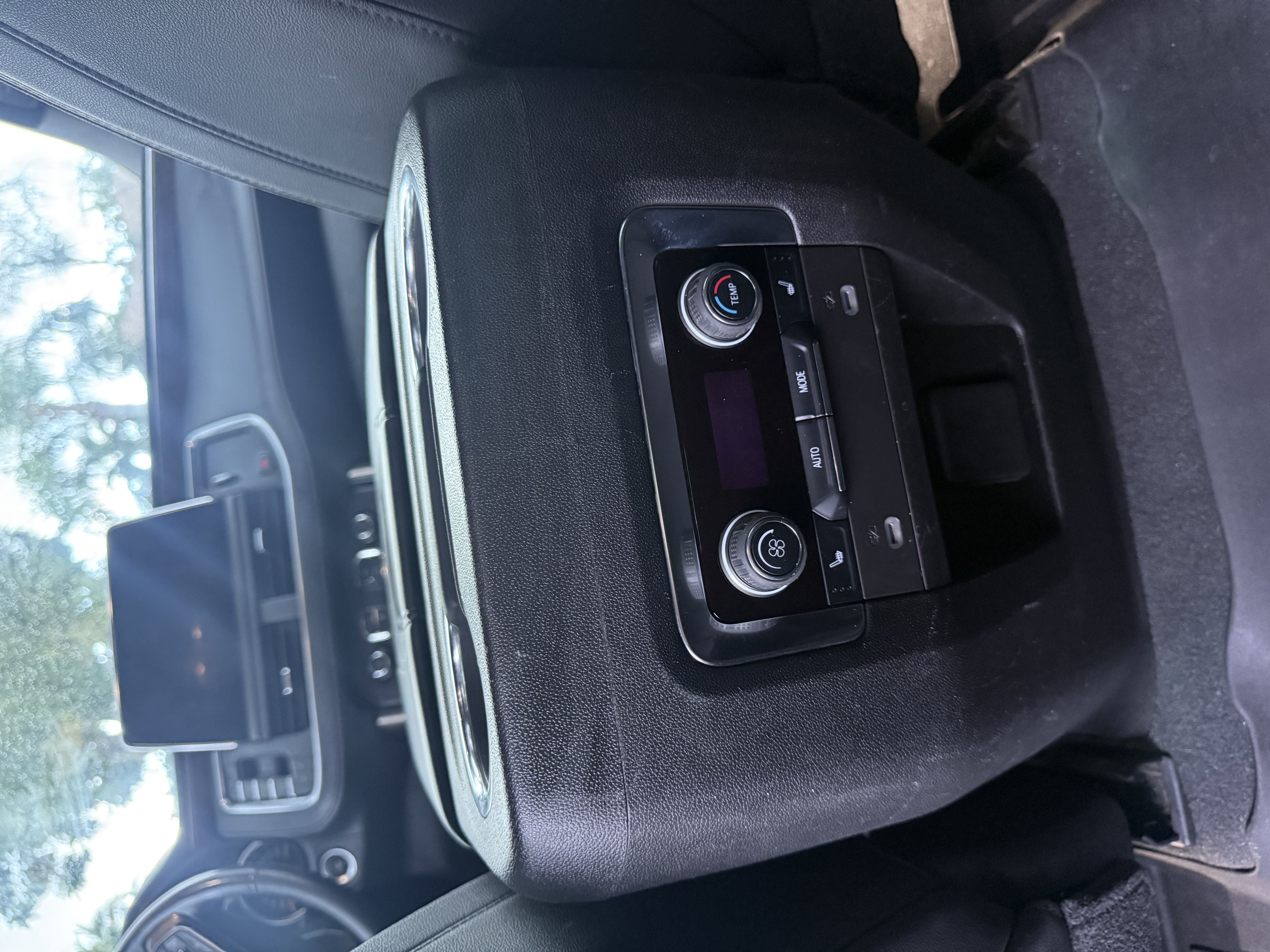 Used 2021 Chevrolet Tahoe High Country AWD/4WD image 22