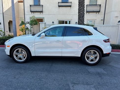 Used 2016 Porsche Macan S image 8